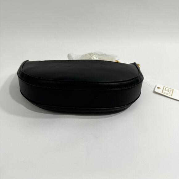 Urban Expressions Black Smooth Faux Leather Vivian Chunky Chain Crossbody New - Picture 3 of 10